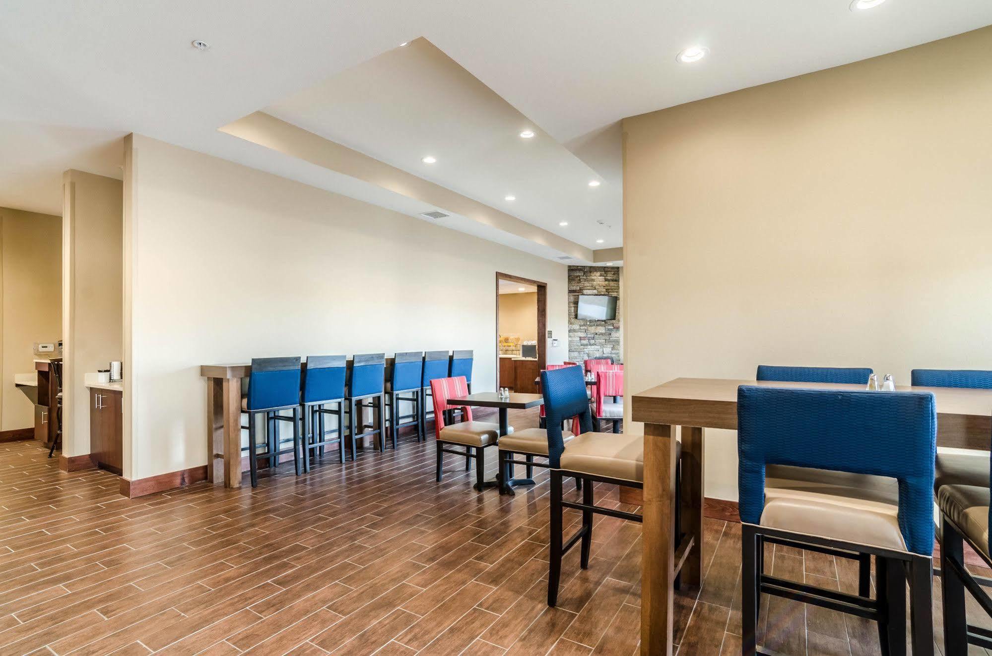 Comfort Inn & Suites Augusta Zewnętrze zdjęcie